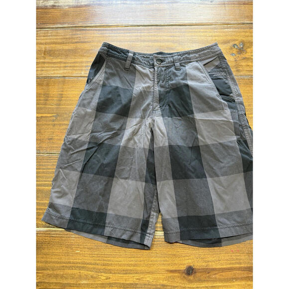 Lululemon Shorts Mens 30 Gray Plaid Kahuna Beach Skateboard Hiking Athleisure - Picture 1 of 7